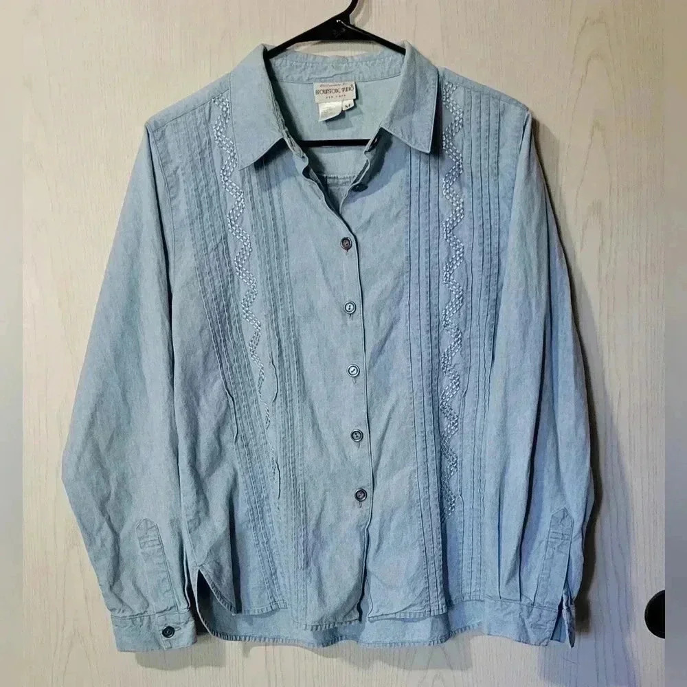 Brownstone studio button up vintage